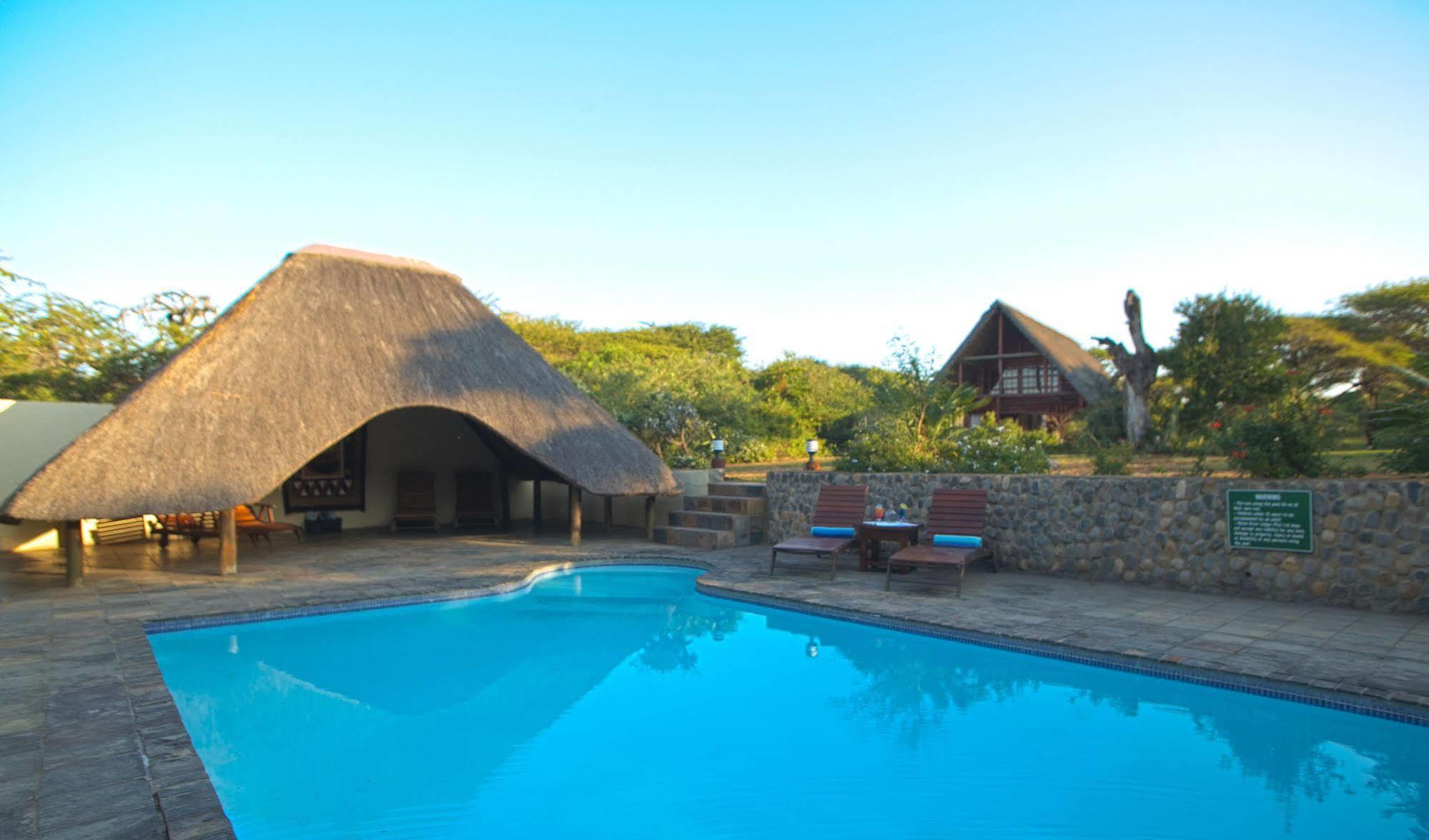 Rhino River Lodge Manyoni Private Game Reserve Exterior foto
